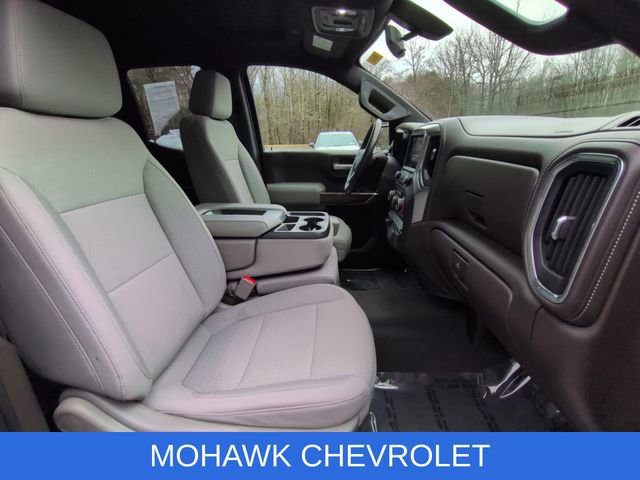 Used 2021 Chevrolet Silverado 1500 LT image 28