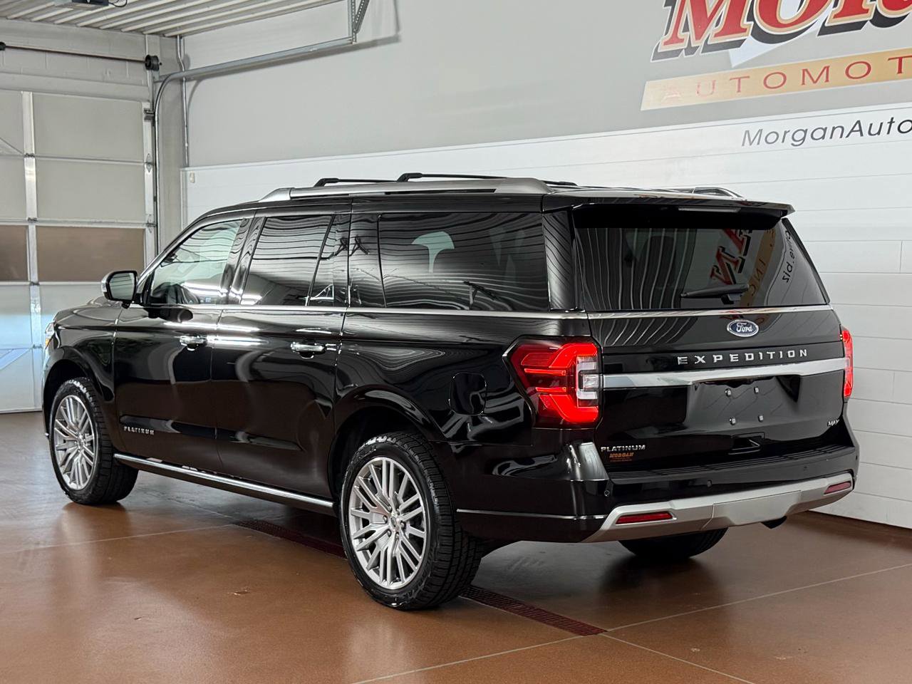 Used 2023 Ford Expedition Max Platinum AWD/4WD image 5