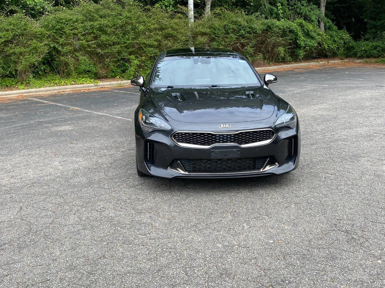 Used 2020 Kia Stinger GT1 AWD/4WD image 2