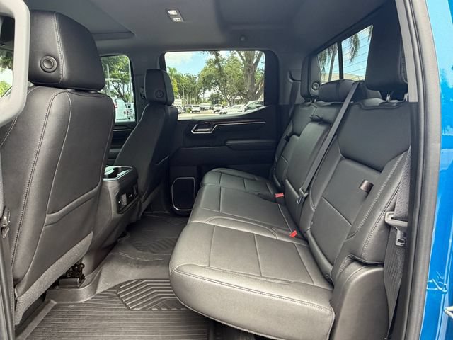 Used 2022 Chevrolet Silverado 1500 LT Trail Boss w/ Convenience Package II AWD/4WD image 12