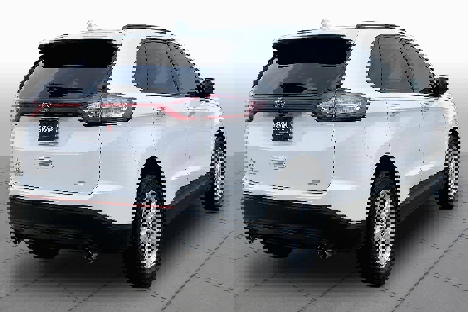 Used 2018 Ford Edge SE FWD image 13