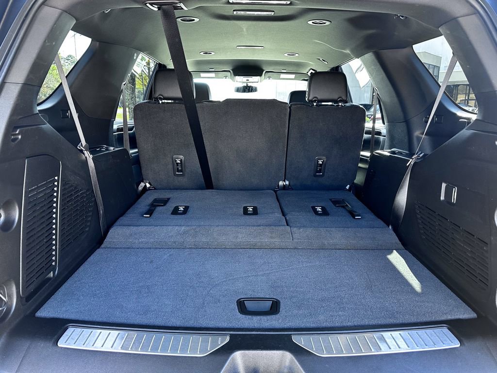 Used 2021 Chevrolet Tahoe Z71 image 32