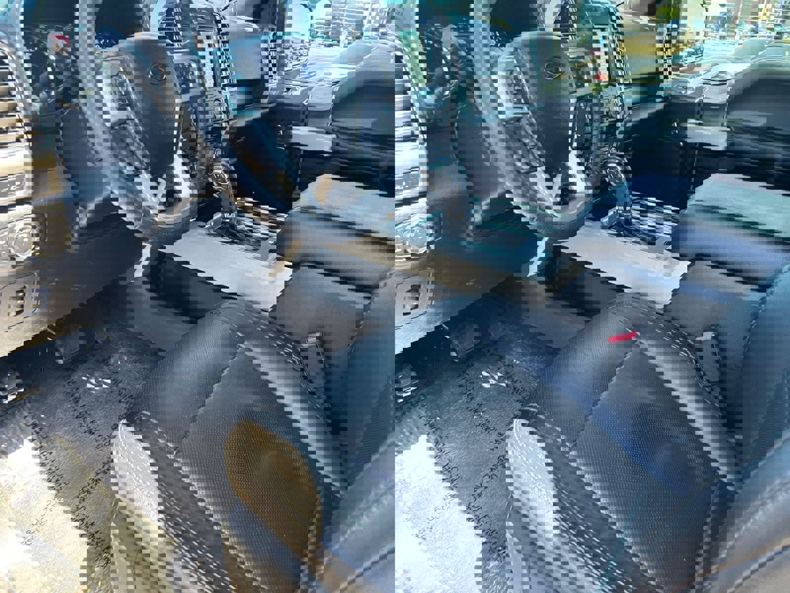 Used 2016 Ford F150 Lariat w/ Equipment Group 502A Luxury image 21