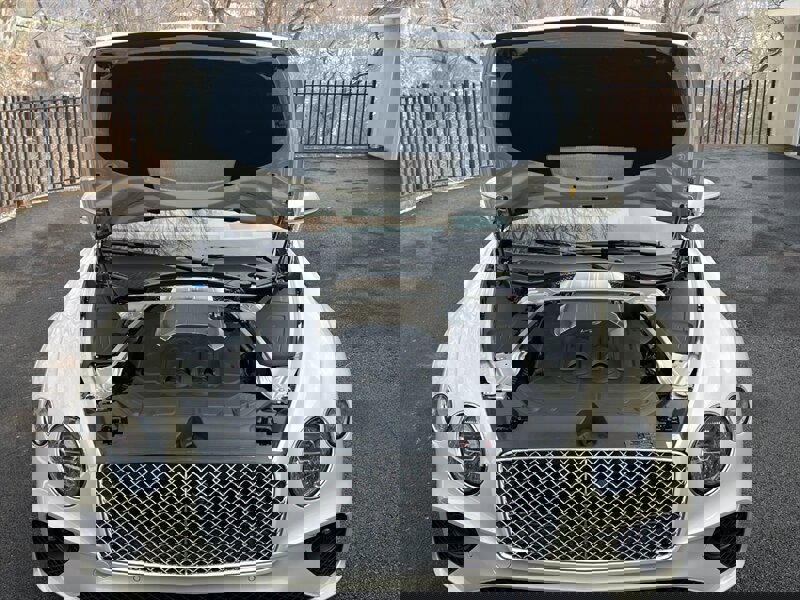 Used 2023 Bentley Continental GT image 19