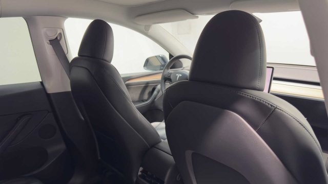 Used 2024 Tesla Model Y Performance AWD/4WD image 15