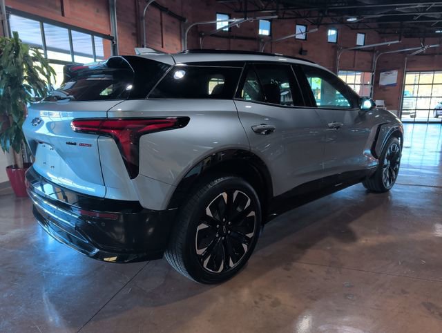 Used 2024 Chevrolet Blazer EV RS image 8