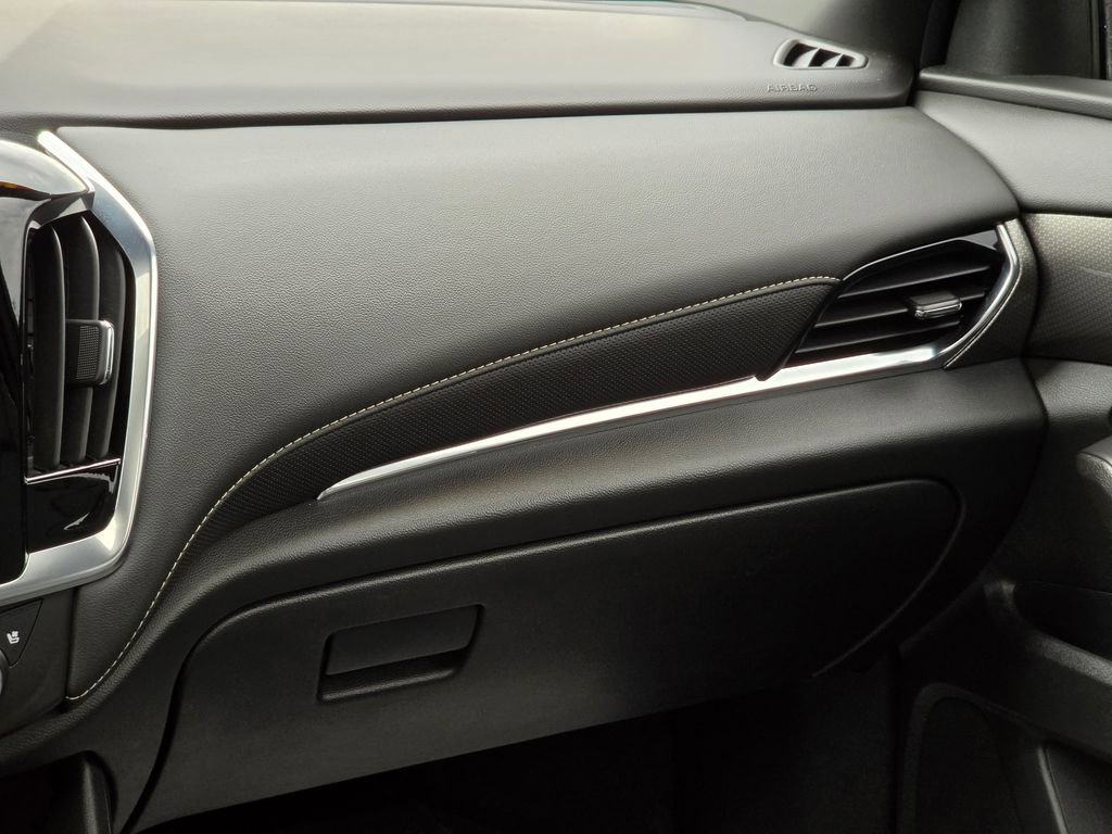 Used 2023 Chevrolet Traverse Premier w/ Redline Edition AWD/4WD image 40