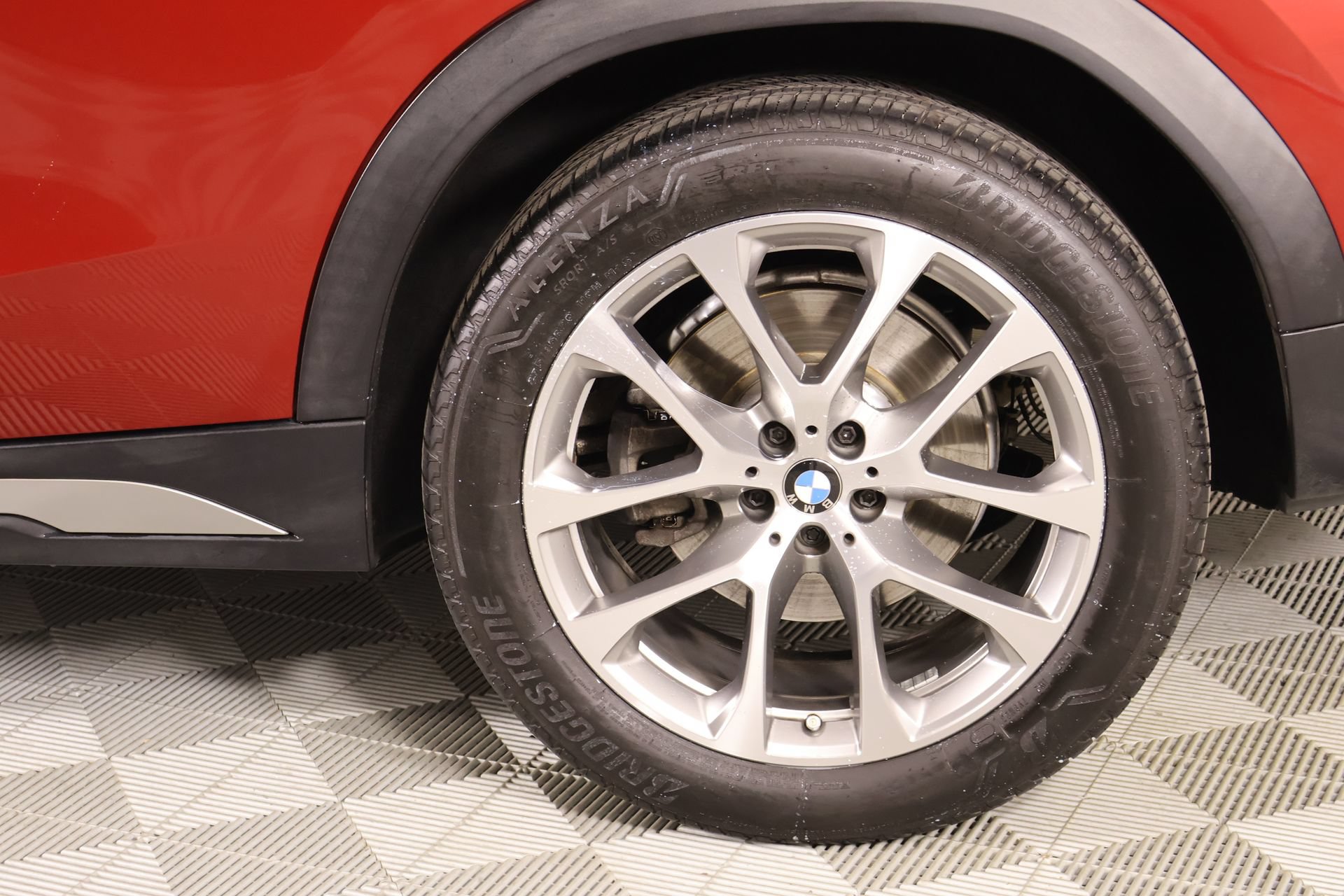 Used 2021 BMW X6 xDrive40i w/ Premium Package AWD/4WD image 21