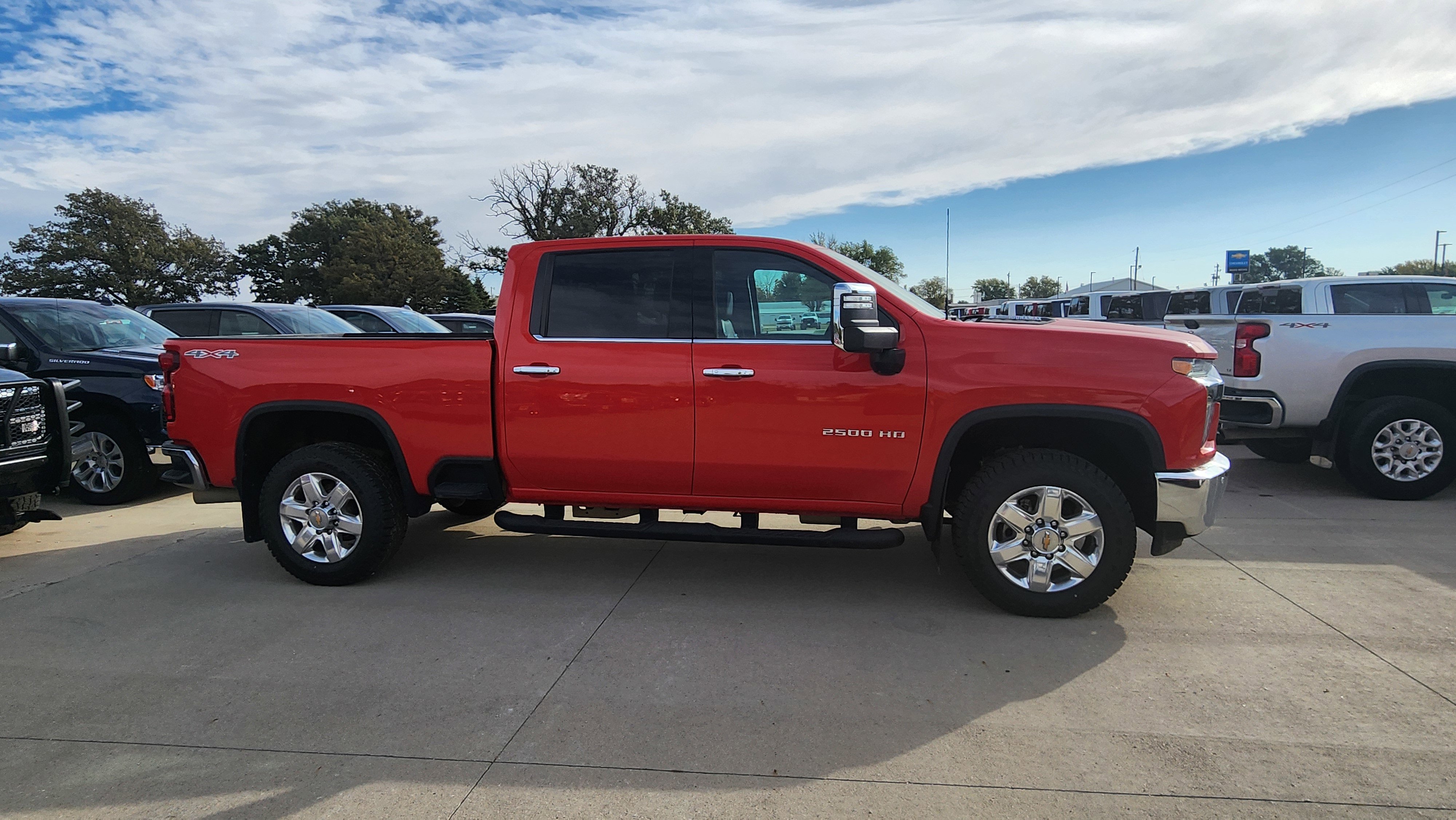 Certified 2023 Chevrolet Silverado 2500 LTZ w/ LTZ Convenience Package image 4