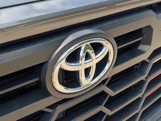 Used 2022 Toyota Tundra SR5 w/ TRD Sport Package AWD/4WD image 12