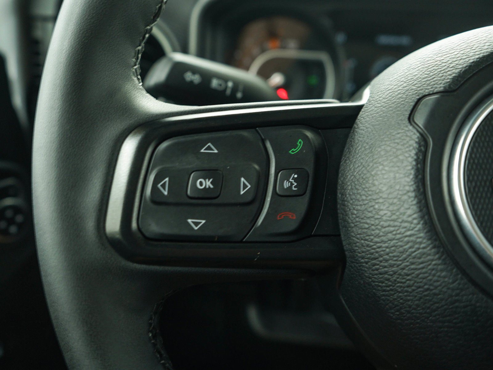 Used 2025 Jeep Wrangler Unlimited Rubicon AWD/4WD image 24