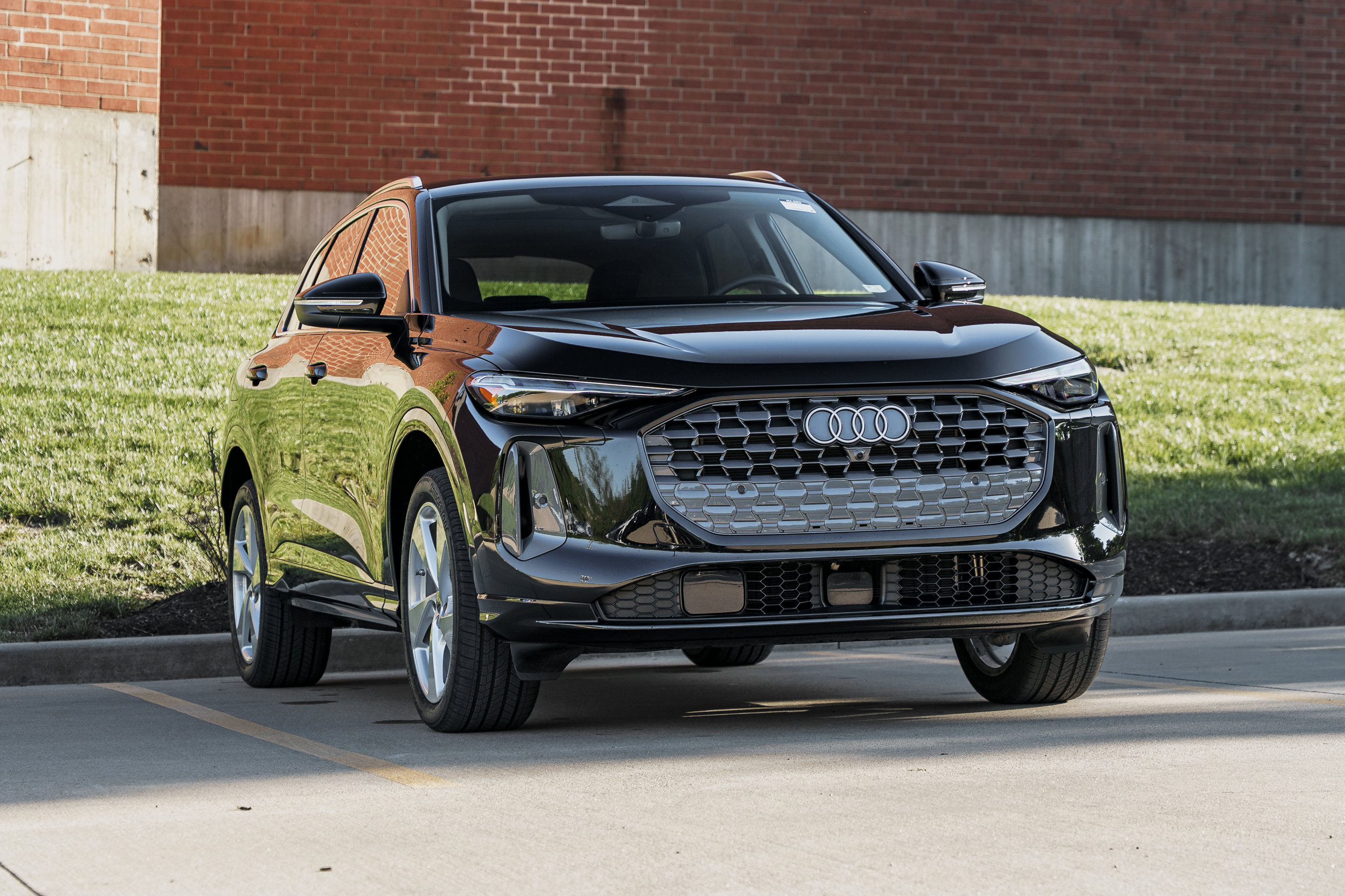 Certified 2025 Audi Q5 Premium Plus w/ Premium Plus