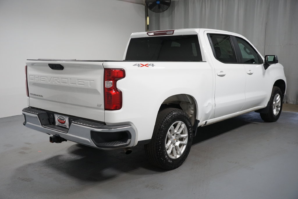 Used 2023 Chevrolet Silverado 1500 LT AWD/4WD image 8