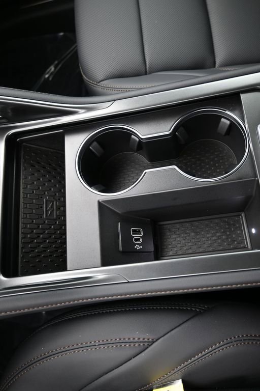 New 2026 Lincoln Nautilus Premier image 23