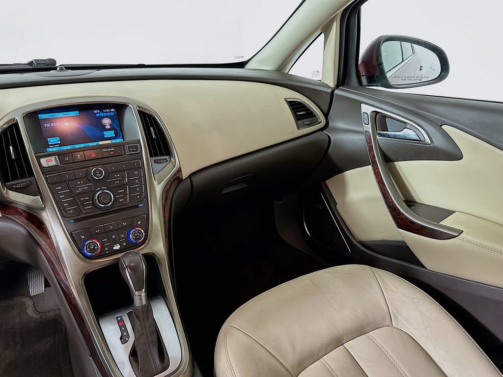 Used 2015 Buick Verano Leather w/ Experience Buick Package FWD image 20
