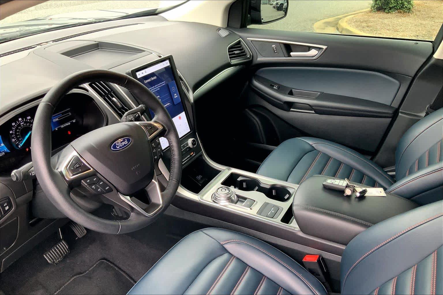 Used 2024 Ford Edge SEL w/ Sport Appearance Package AWD/4WD image 15