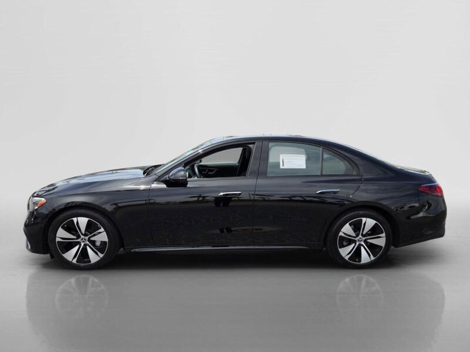 Certified 2026 Mercedes-Benz E 350 4MATIC Sedan image 2