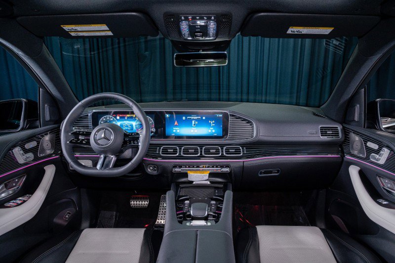 New 2026 Mercedes-Benz GLE 580 4MATIC image 13