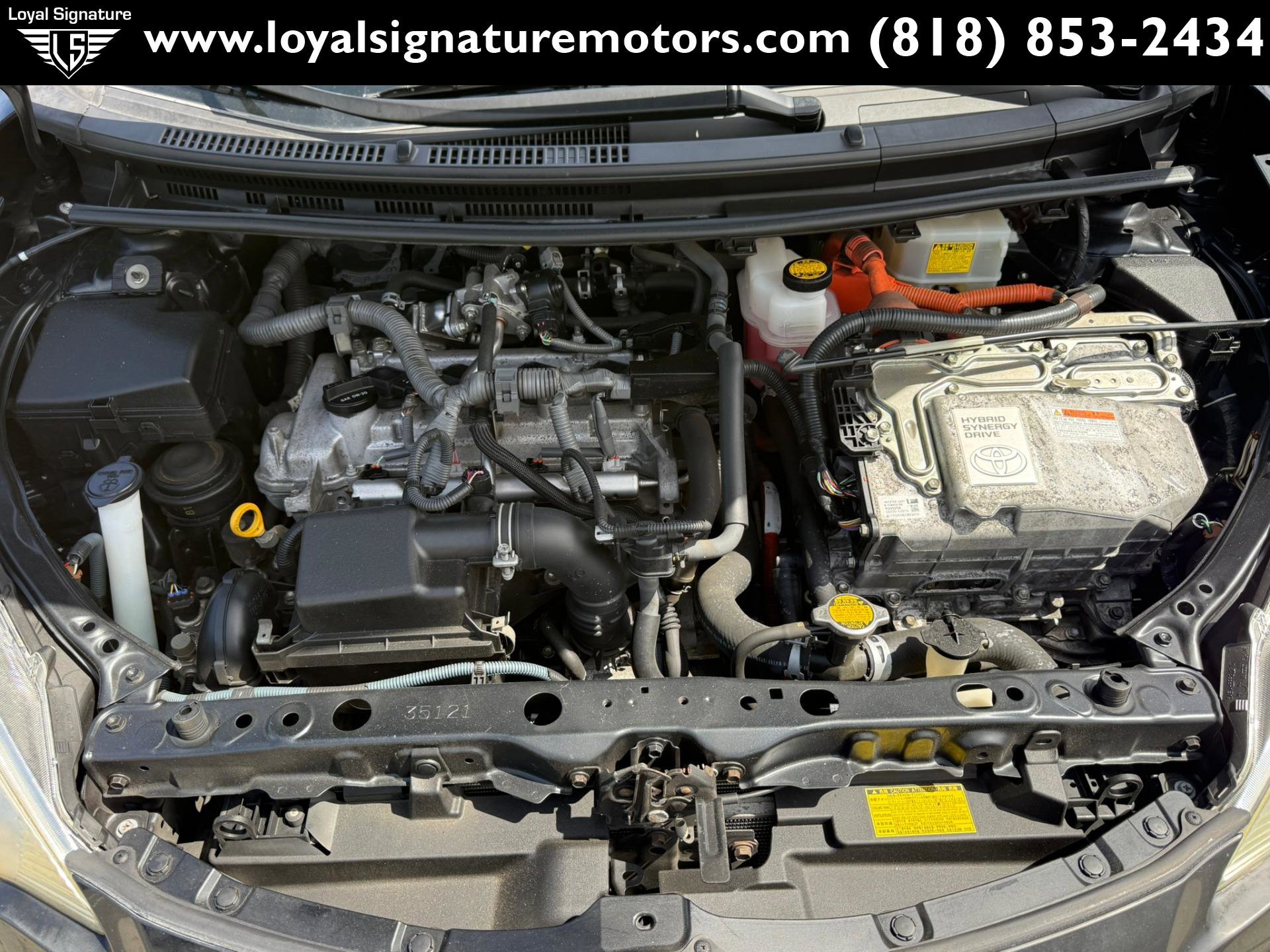 Used 2012 Toyota Prius C Two image 28