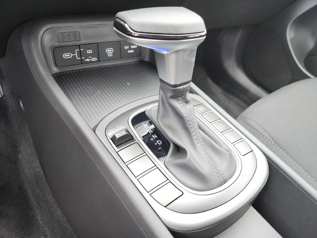 New 2027 Hyundai Kona SE FWD image 29