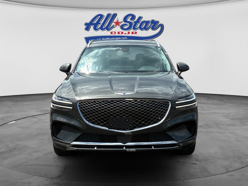 Used 2025 Genesis GV70 2.5T AWD/4WD image 2