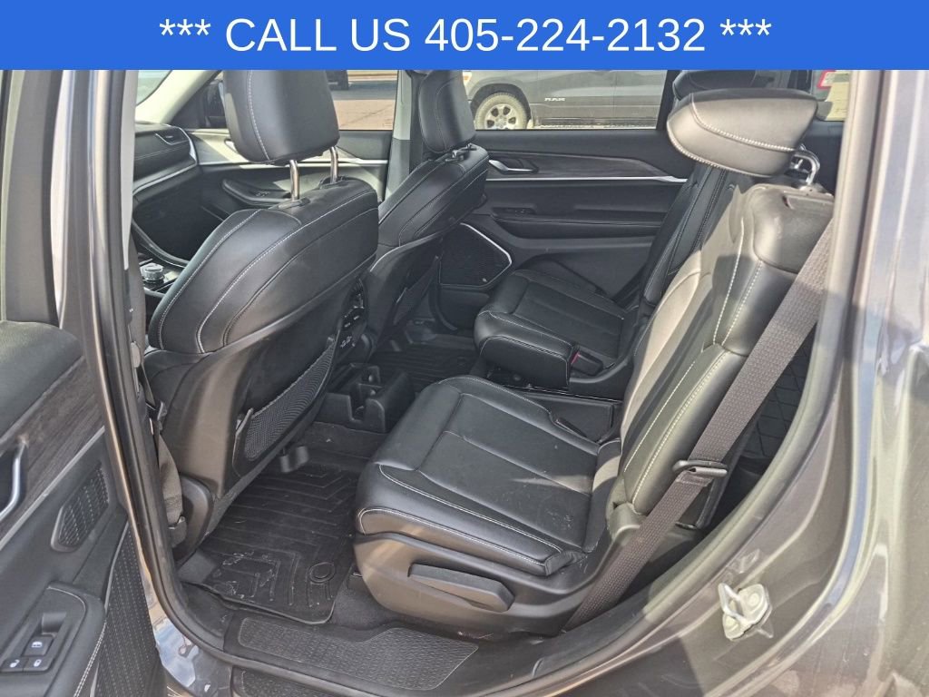 Used 2021 Jeep Grand Cherokee L Limited AWD/4WD image 23