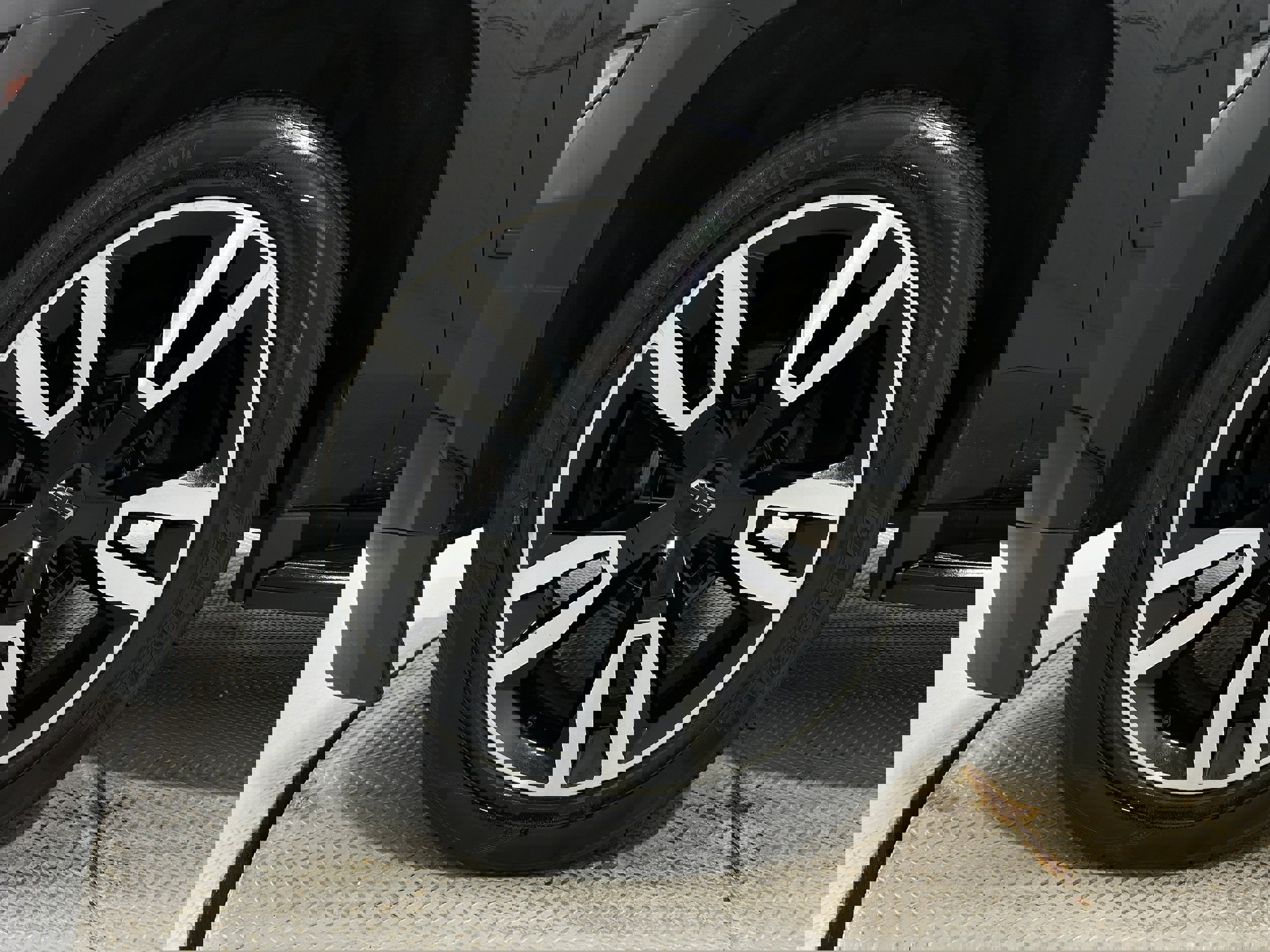 Used 2020 Chevrolet Suburban Premier image 41