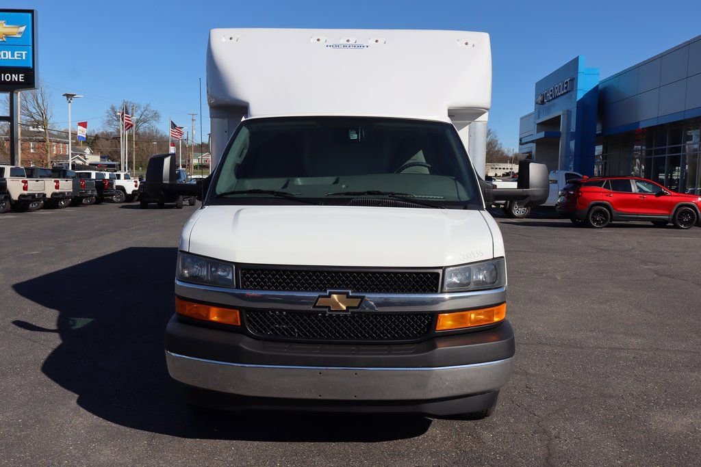 New 2026 Chevrolet Express 3500 w/ Power Convenience Package image 29