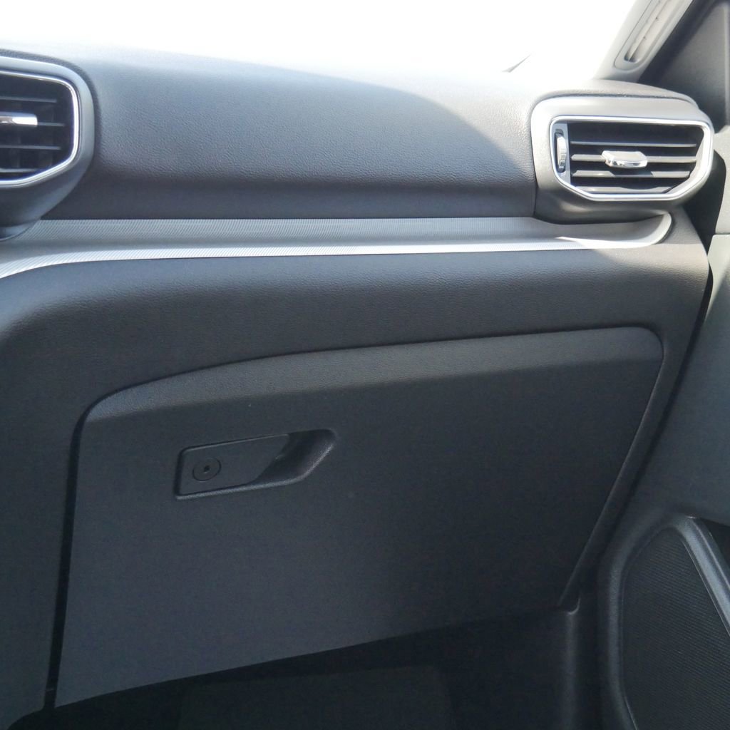 Used 2023 Ford Explorer XLT w/ Equipment Group 202A image 36