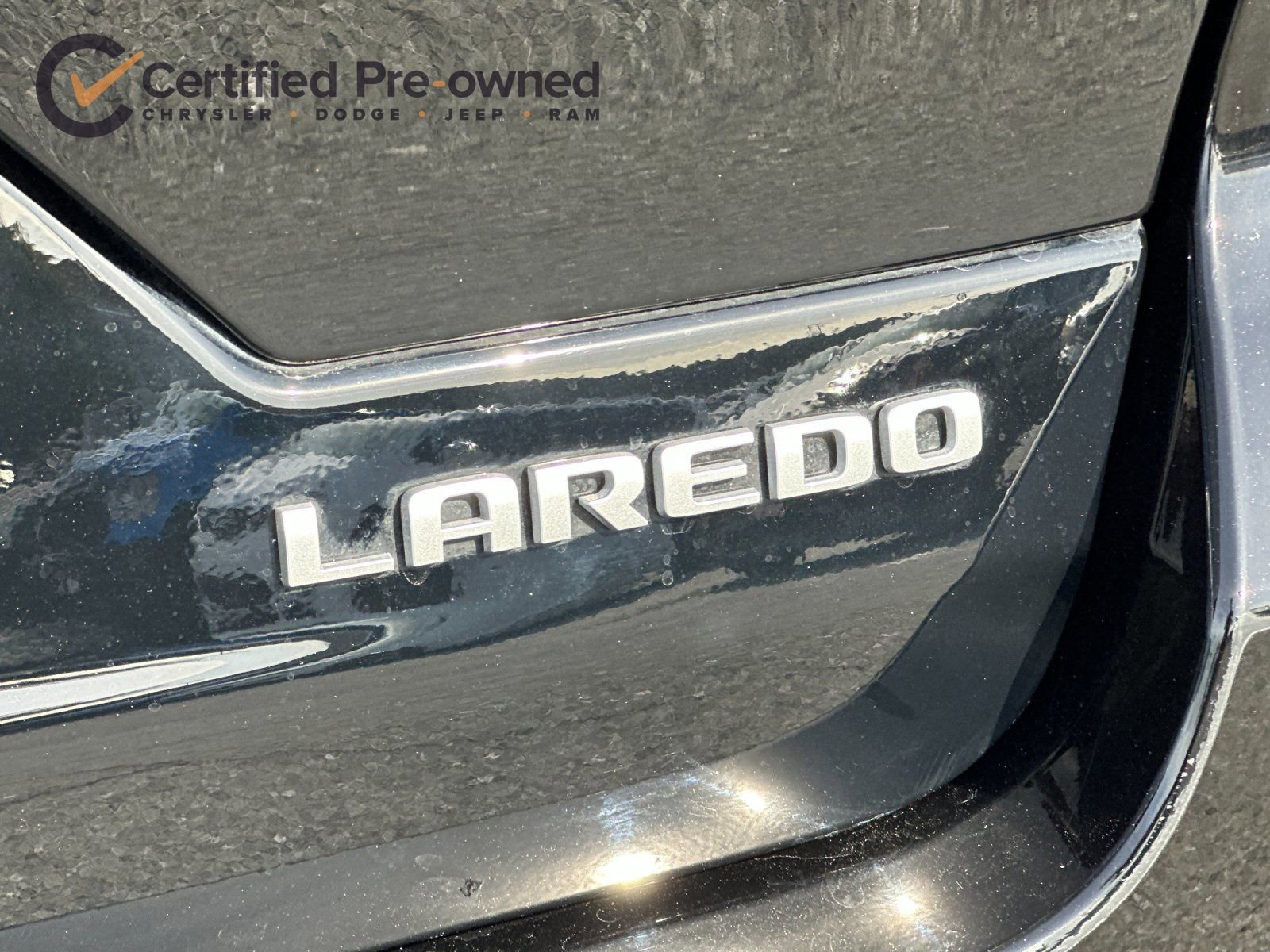 Certified 2025 Jeep Grand Cherokee Laredo X image 27