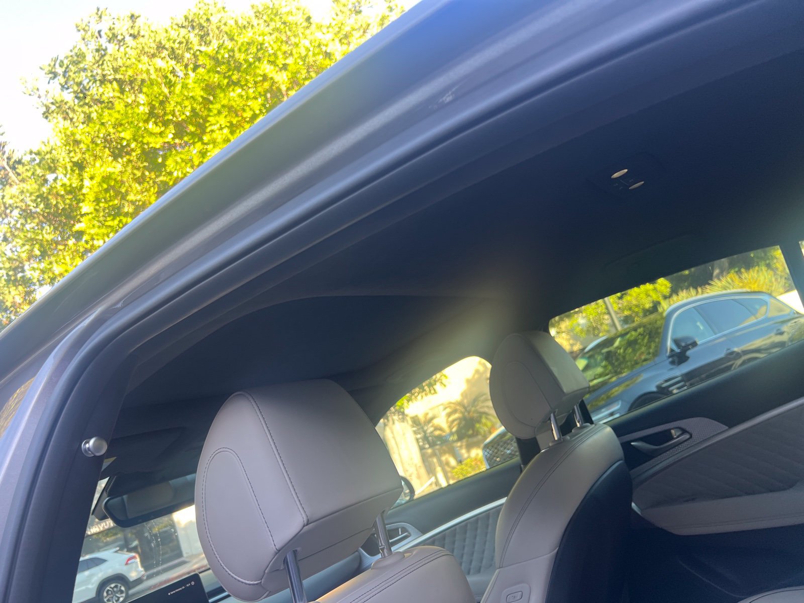 Used 2023 Genesis G70 3.3T w/ Sport Prestige Package RWD image 20