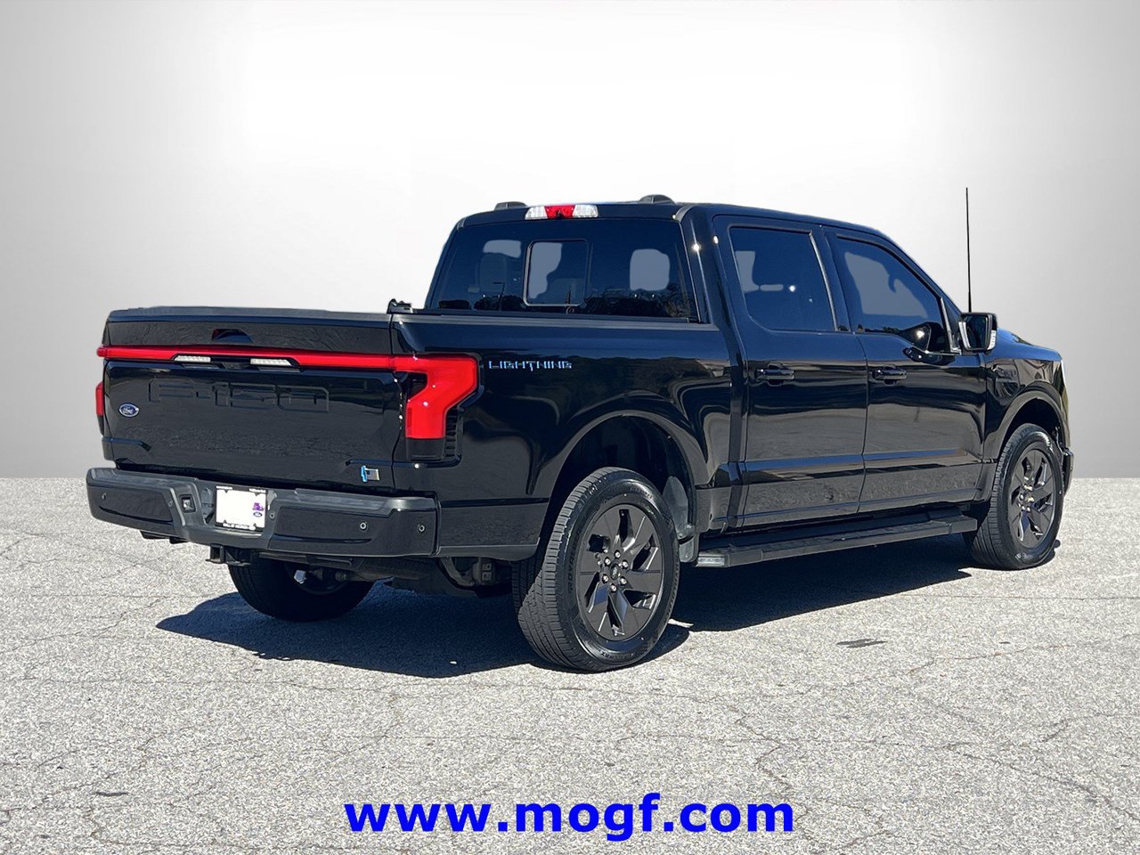 Certified 2023 Ford F150 Lightning Lariat w/ Equipment Group 511A High AWD/4WD image 3