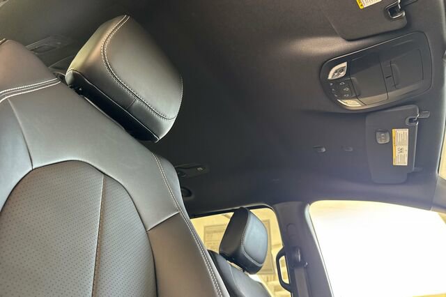 New 2026 Chrysler Pacifica Select image 15