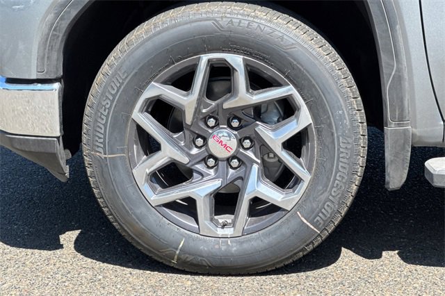 New 2025 GMC Sierra 1500 SLT w/ SLT Premium Package image 32