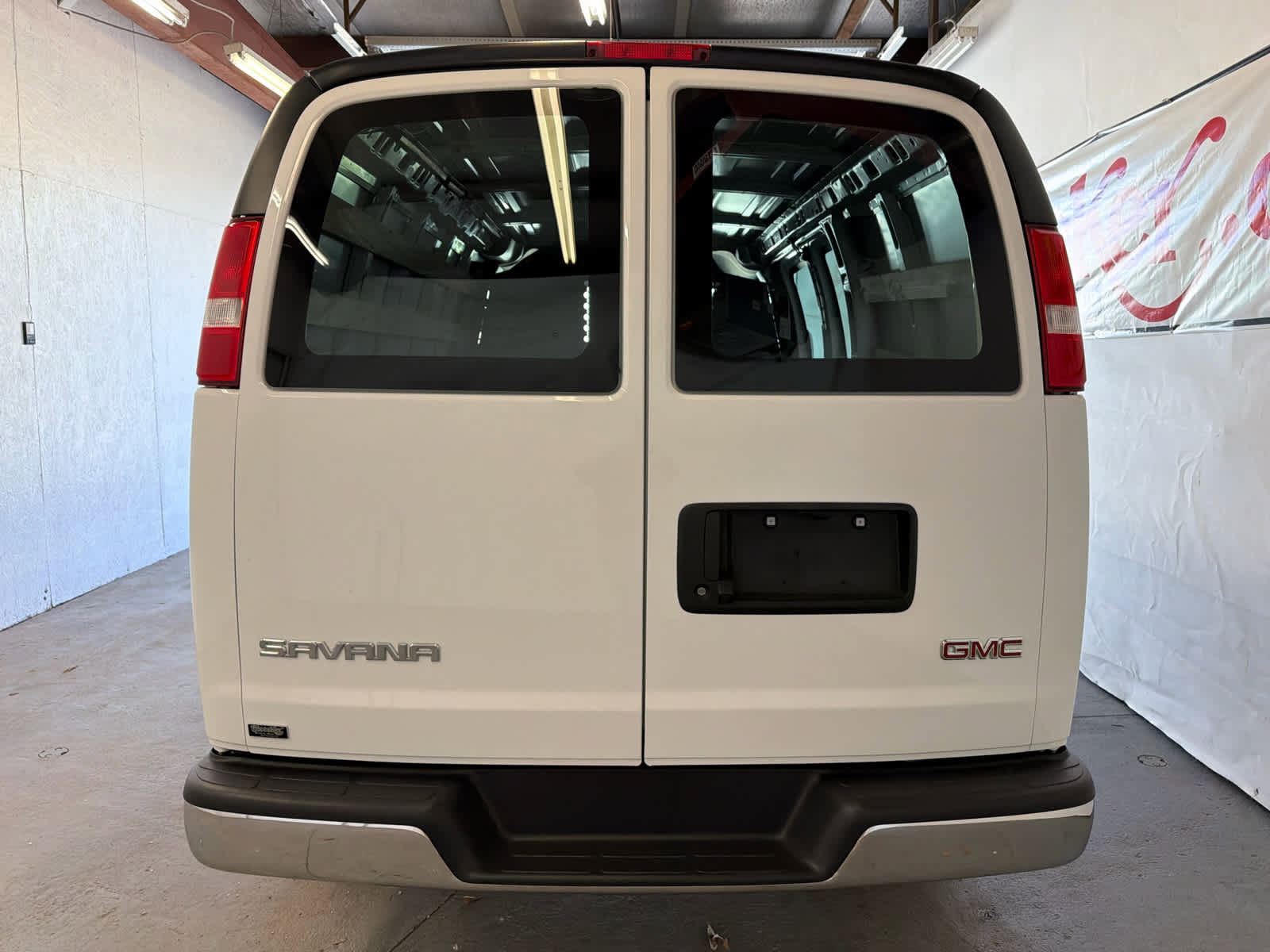 Used 2024 GMC Savana 2500 w/ Driver Convenience Package RWD image 6