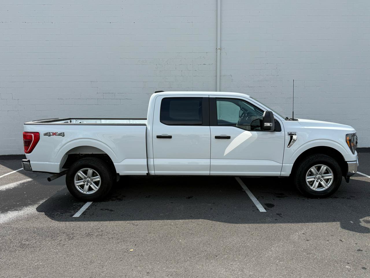 Used 2023 Ford F150 XLT w/ Trailer Tow Package AWD/4WD image 7