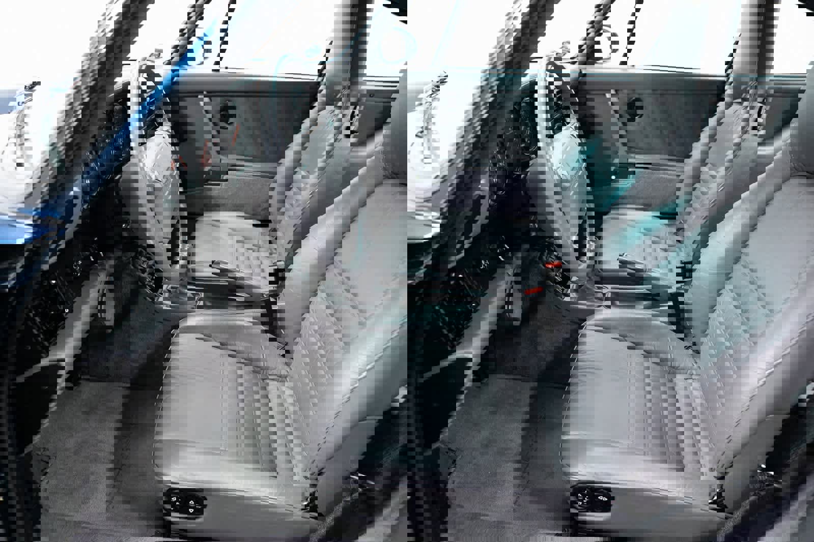 Used 1992 Porsche 911 Turbo image 16