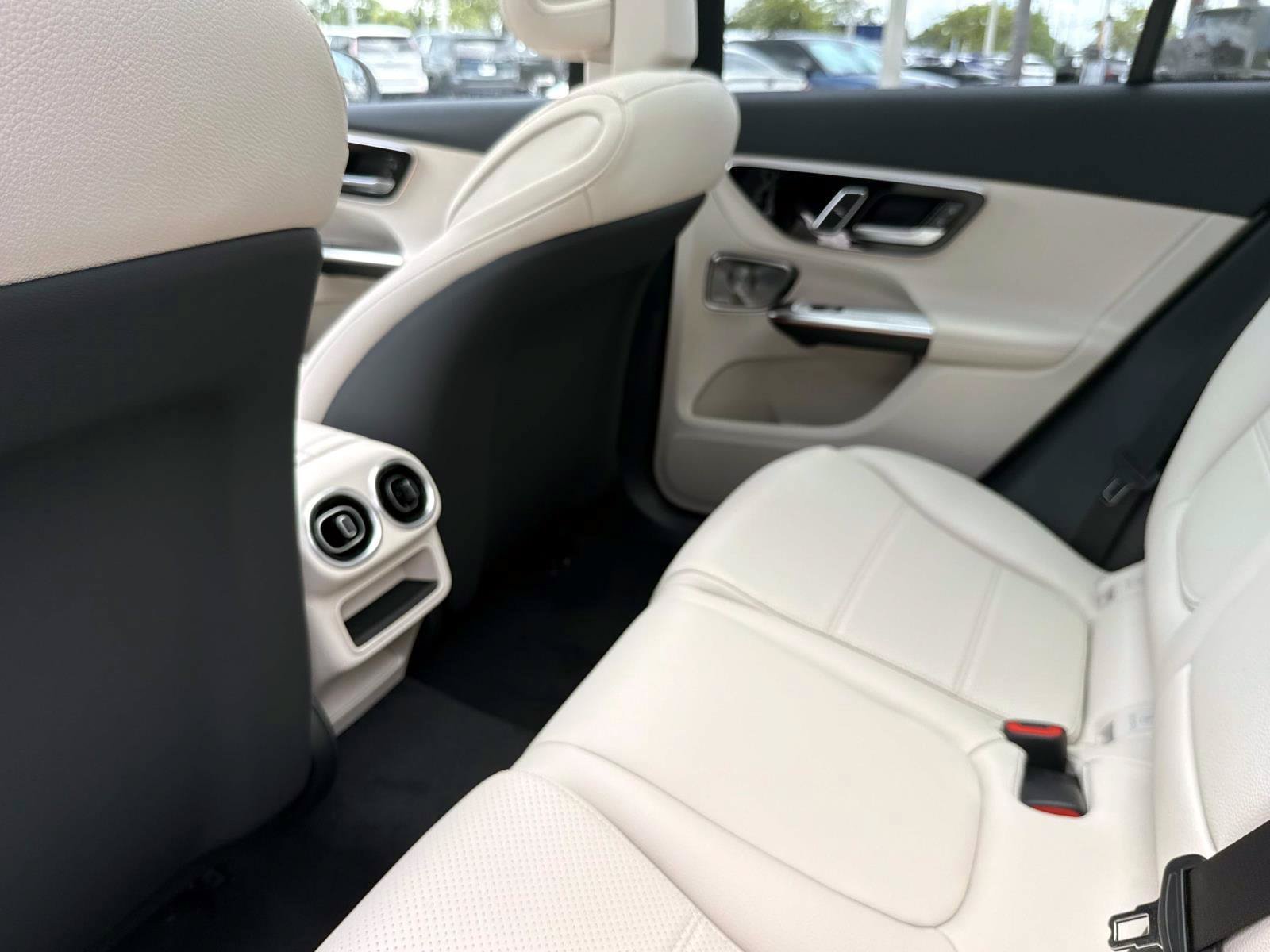 New 2027 Mercedes-Benz GLC 300 image 15