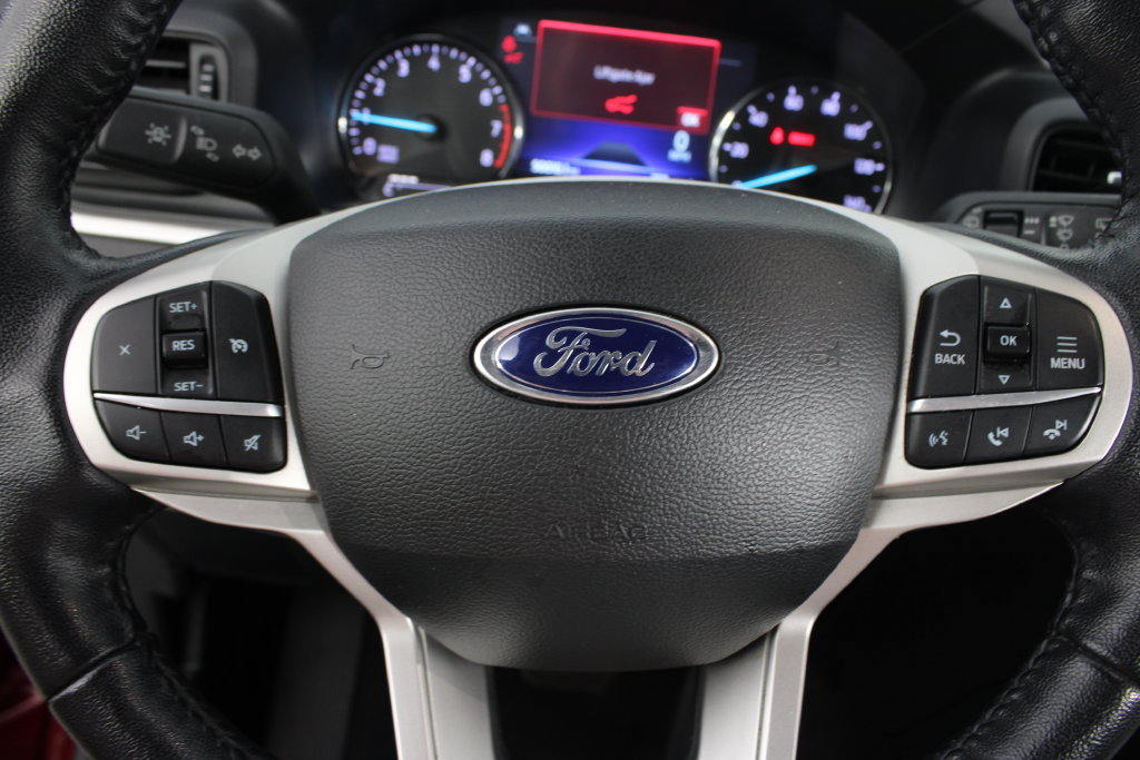 Used 2022 Ford Explorer XLT RWD image 13