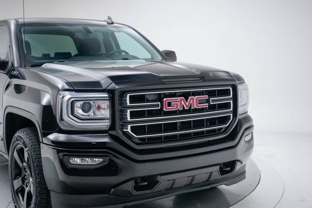 Used 2017 GMC Sierra 1500 SLE w/ SLE Value Package AWD/4WD image 10