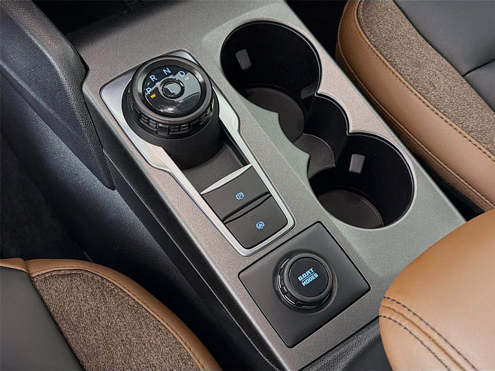 Used 2025 Ford Bronco Sport Outer Banks w/ Outer Banks Tech Package+ AWD/4WD image 17