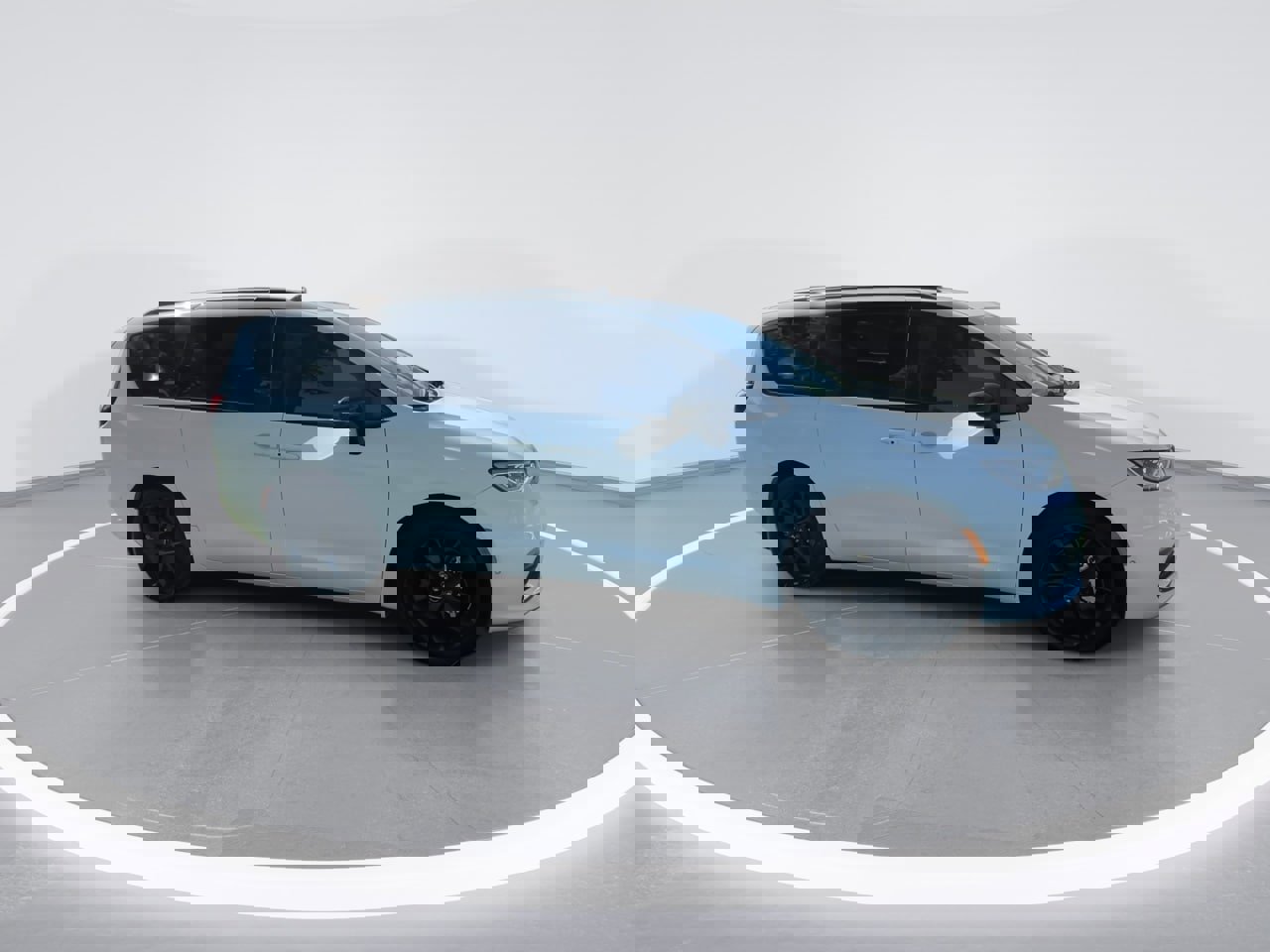 Used 2024 Chrysler Pacifica Touring-L w/ S Appearance Package image 24