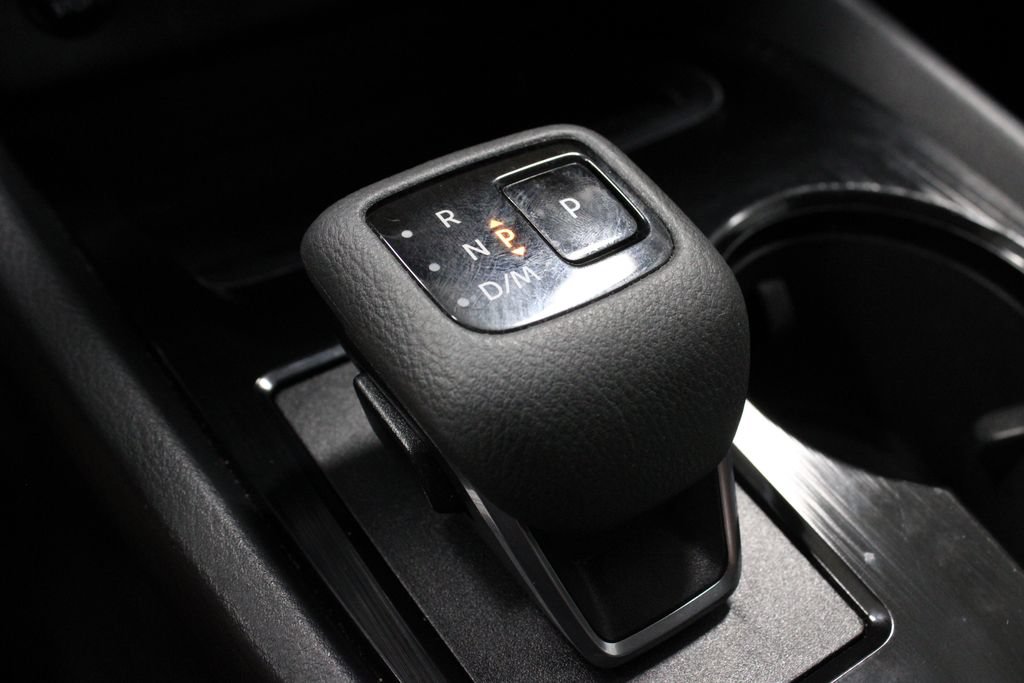 Certified 2024 Nissan Rogue SV AWD/4WD image 31