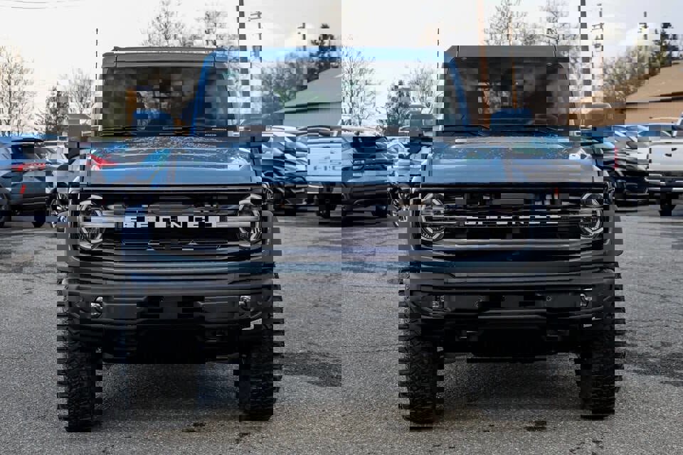 Used 2024 Ford Bronco Outer Banks w/ Sasquatch Package image 8