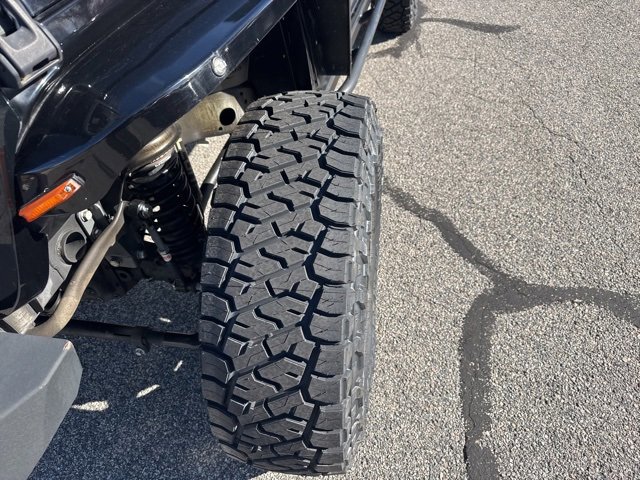 Used 2018 Jeep Wrangler Unlimited Sahara image 4