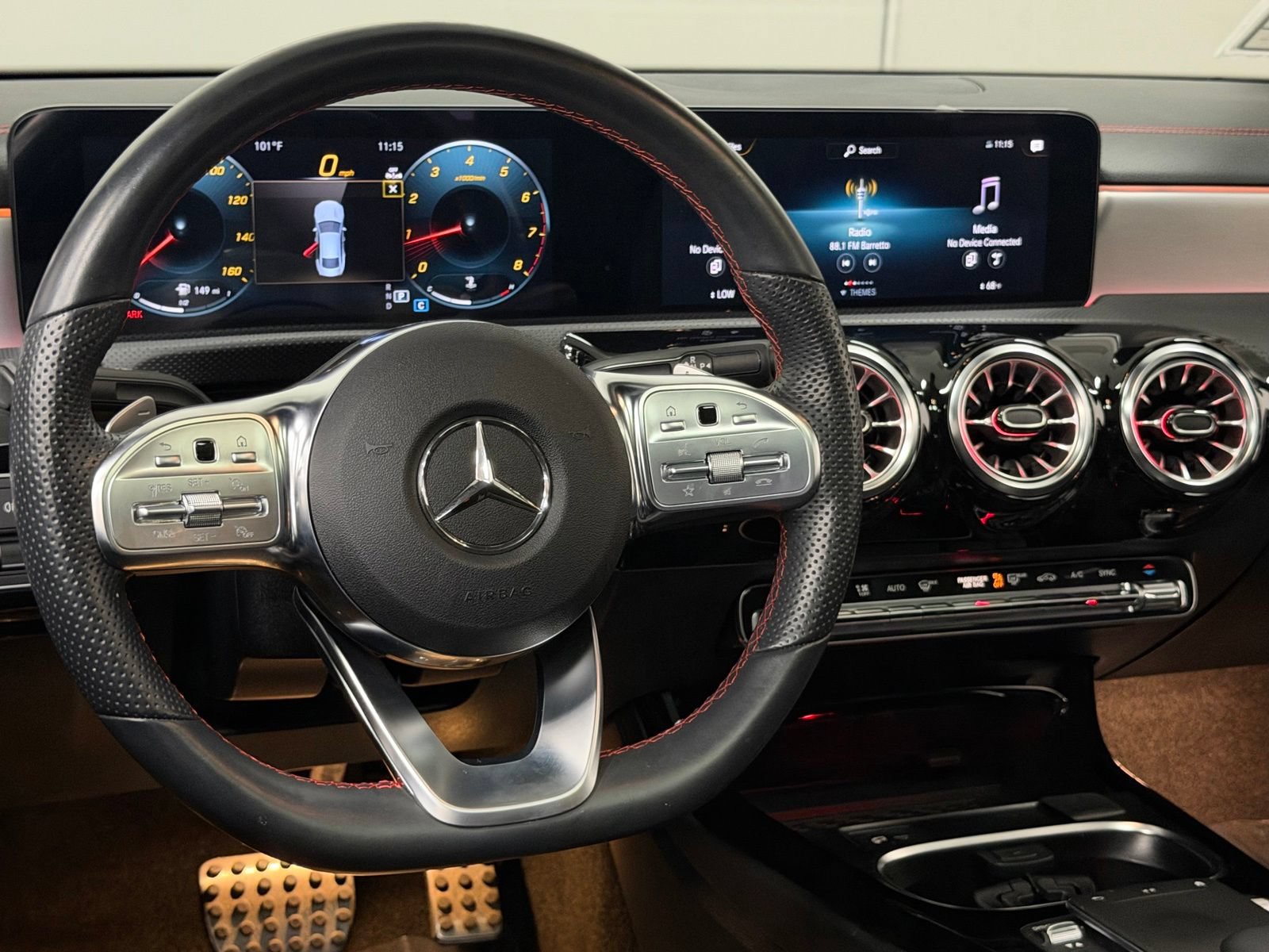 Used 2023 Mercedes-Benz CLA 250 image 34