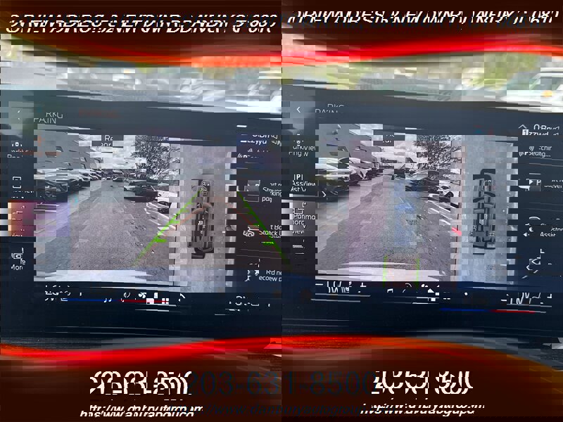 Used 2025 BMW X5 xDrive40i w/ M Sport Package AWD/4WD image 12