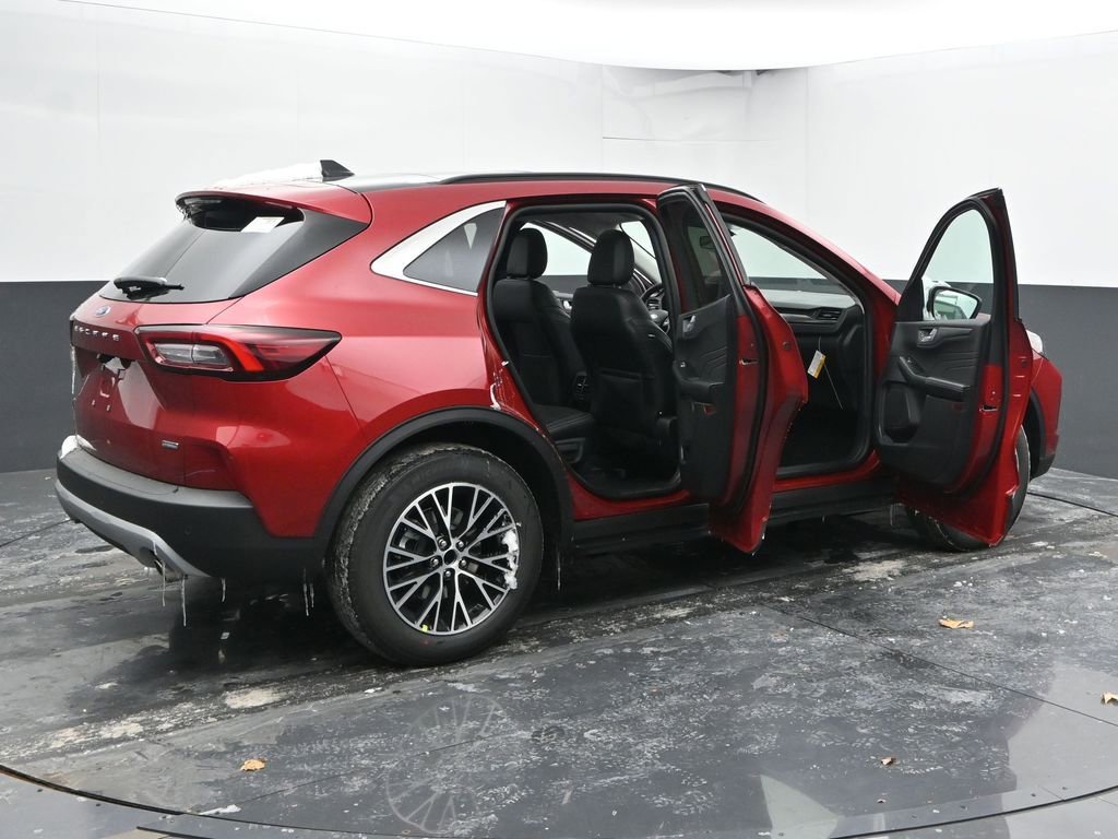 New 2026 Ford Escape SE image 57