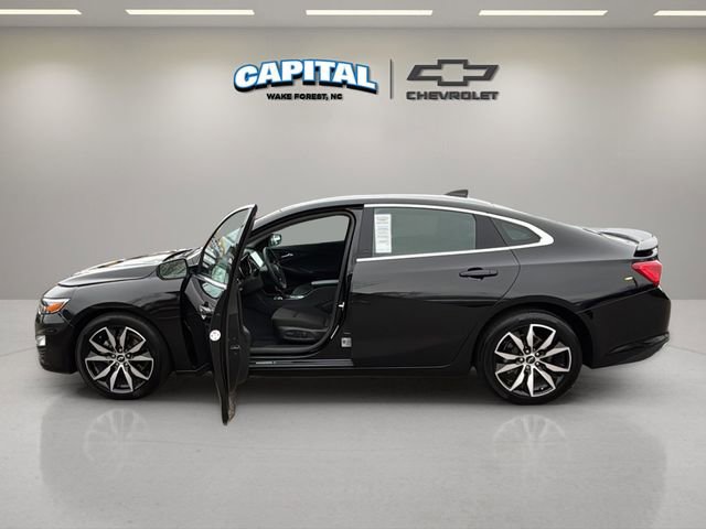 Used 2025 Chevrolet Malibu RS image 13