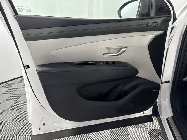 New 2026 Hyundai Tucson Limited image 38